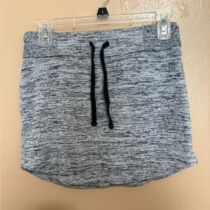Athleta Size XS Black Grey White Blend Skirt Preowned